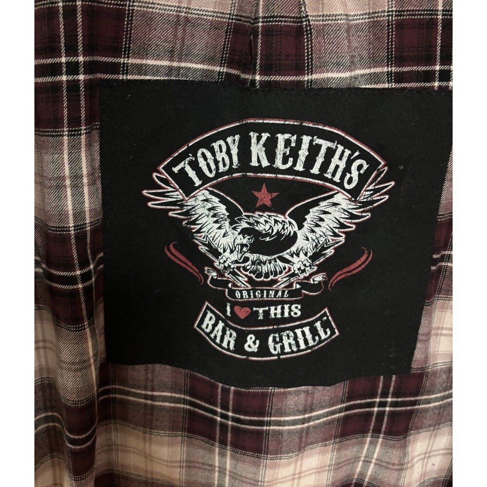 Toby Keith I Love This Bar Upcycled Flannel Shirt Woman’s Large Extremely Soft